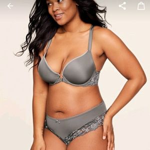 Bra and underwear set